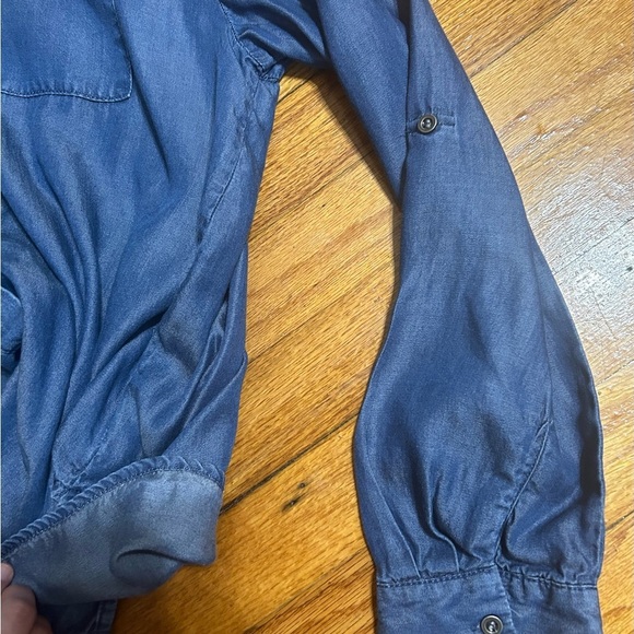 JANE & DELANCEY Women's Blue Soft Lyocell Chambray Button Down Shirt M - Picture 8 of 9